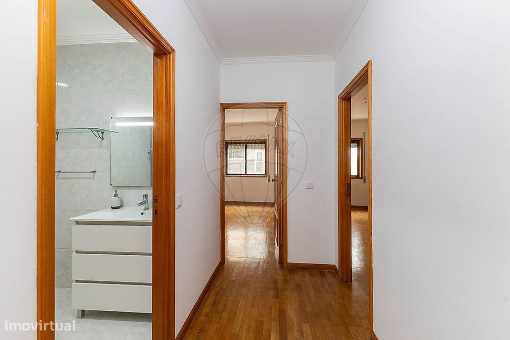Apartamento T2 para arrendamento