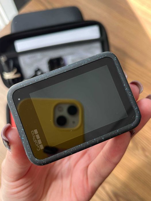 Екшн-камера GoPro Hero 12 з флешкою