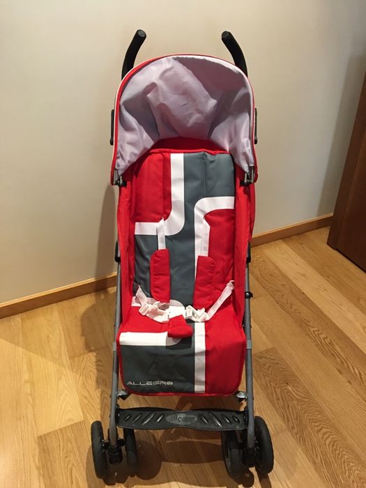 Stroller422976318184499201