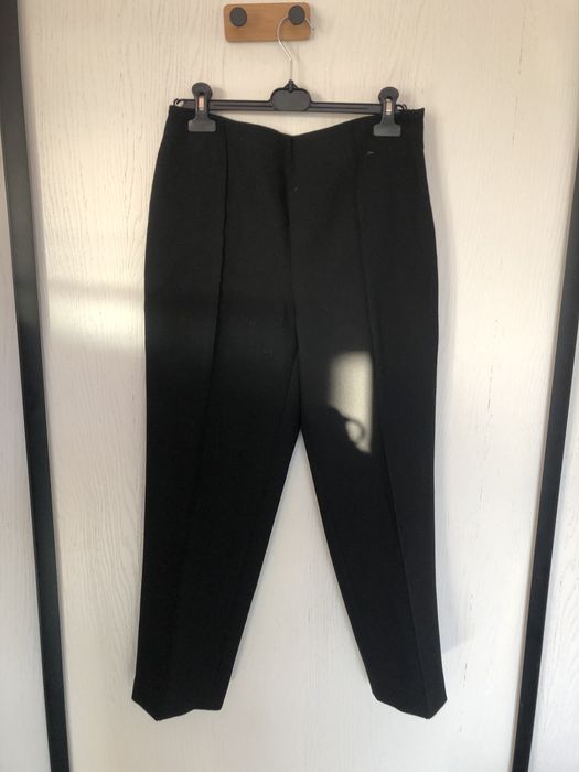 Czarne spodnie wysoki stan zara w bdb stanie uniweesalne