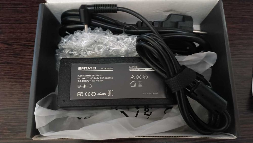 Блоки питания Pitatel AD  для ноутбуков