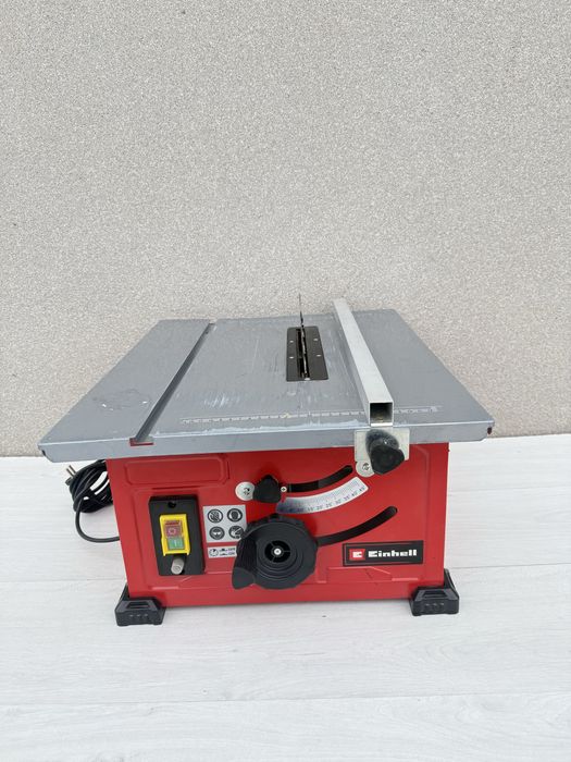 Настільна циркулярна пила Einhell TC-TS 210