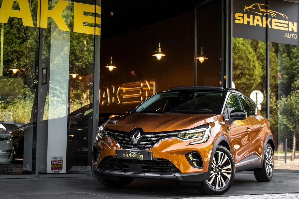 Renault Captur 1.6 E-Tech Plug-In Initiale Paris
