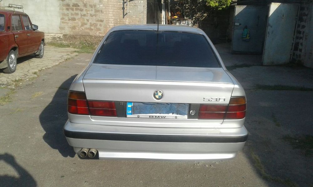 продам  BMW E 34