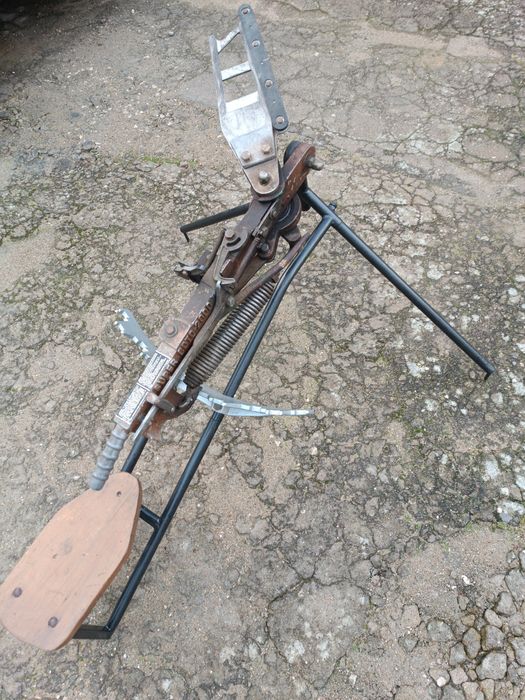 Máquina de tiro aos pratos kromson