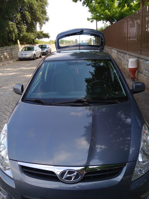 Hyundai i20 poucos km
