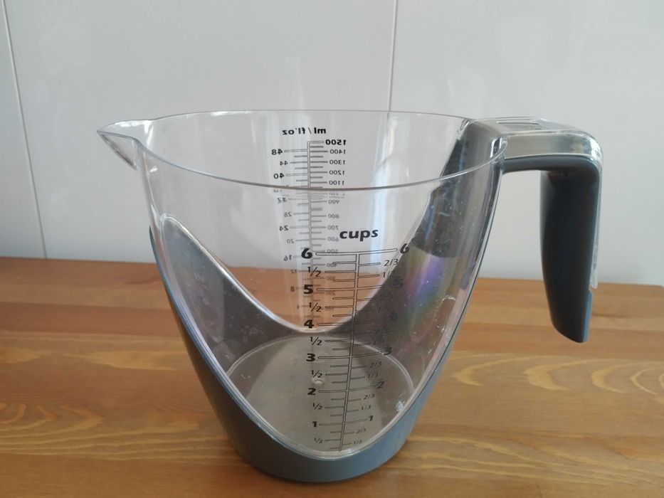 Balança Digital de Cozinha – Mede Sólidos e Líquidos