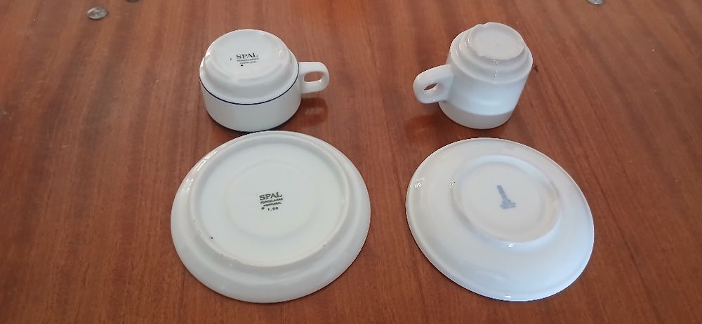 Chávenas e pires café RTP
