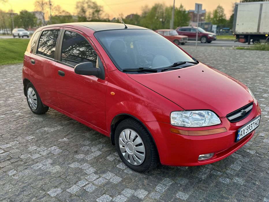 Продажа/обмен Chevrolet Aveo 2005 газ/бенз автомат