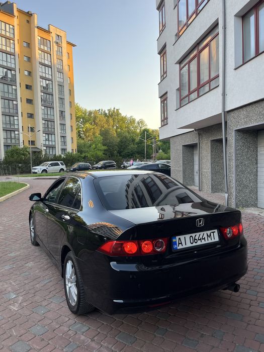 Продам Accord автомат !