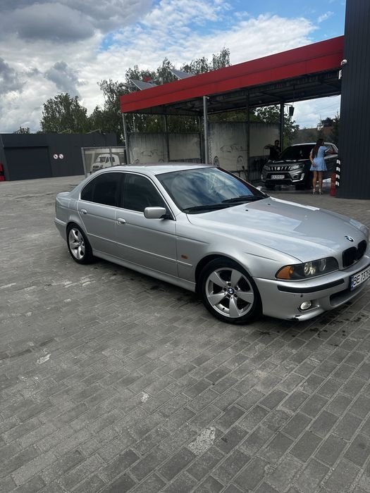 Продам BMW e39 3.0