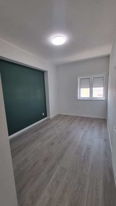 Alugo Apartamento  T2