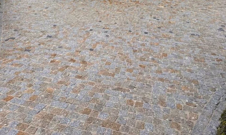 Calçadas em granito