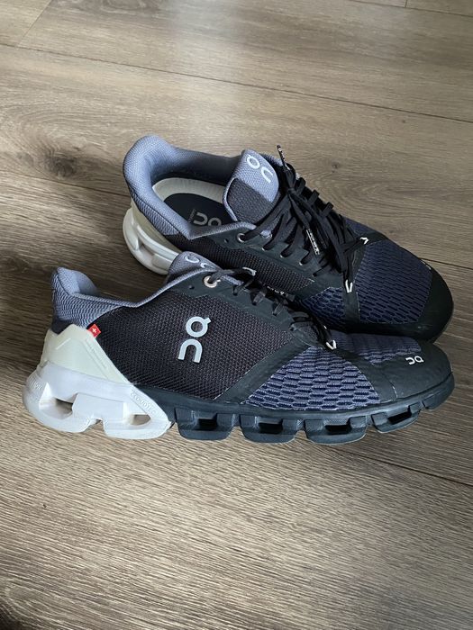 Кросівки  On Cloud  Flyer