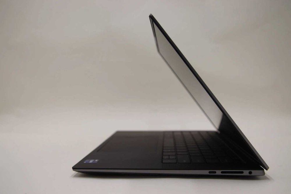 DELL PRECISION 5570 | I9-12900H | 512GB | 32GB NVIDIA RTX A2000