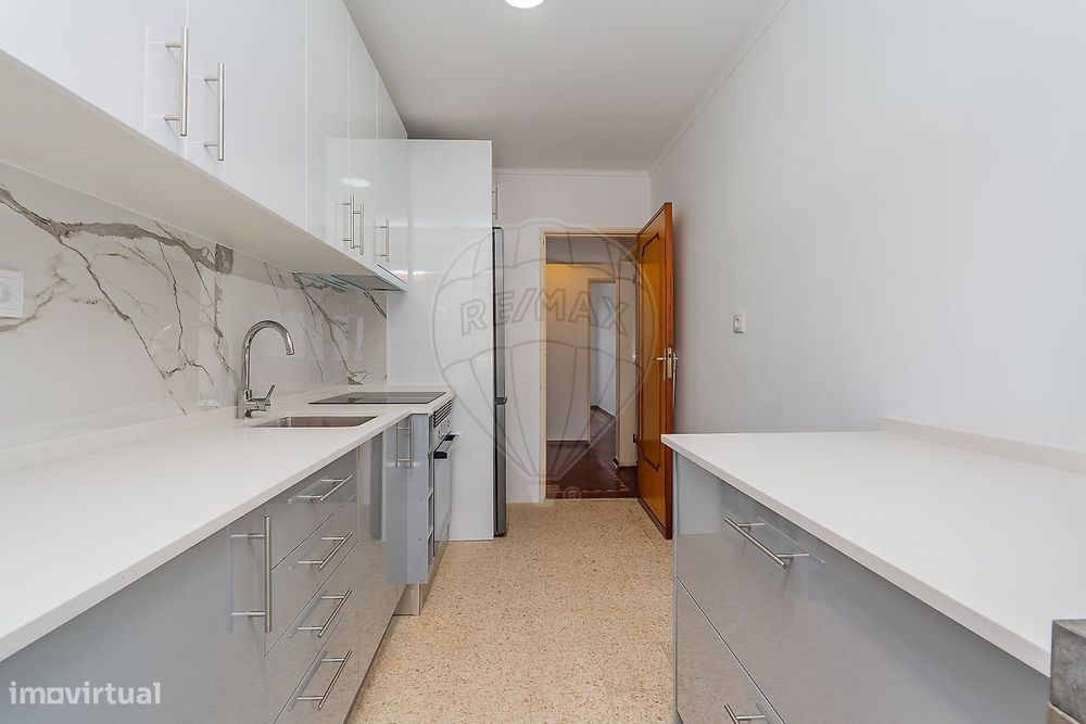Apartamento T2 para arrendamento
