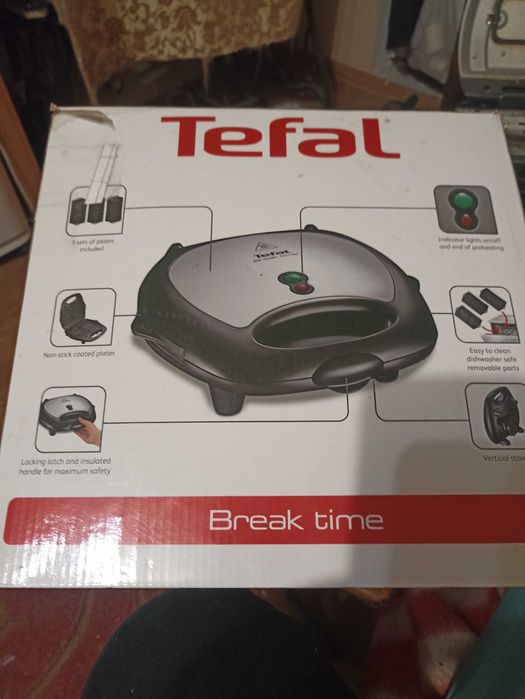 Продам вафельницу  ,бутербродницу,гриль