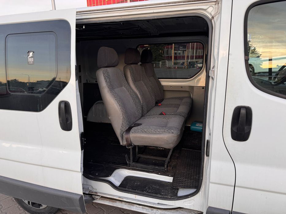 Sprzedam Renault Trafic 2 2011