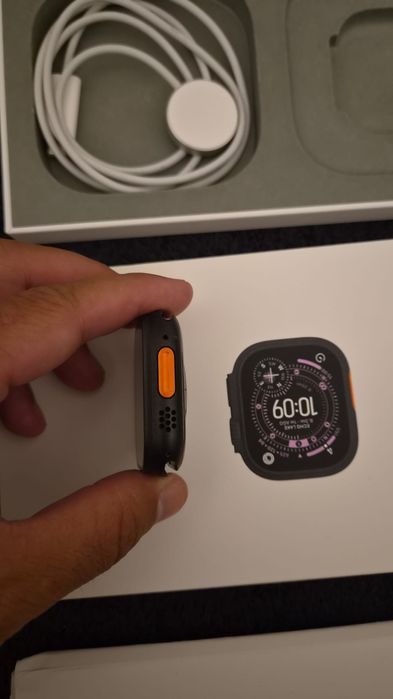 Apple Watch Ultra 3 GPS + Cellular 49mm Titânio Preto