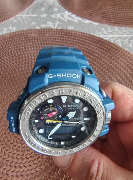 Casio G-Shock GWN-1000F stan idealny