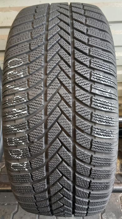 265/45/20 Bridgestone Blizzak LM005 108V