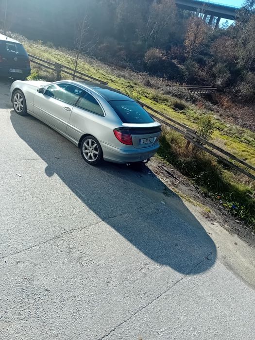Mercedes c220 sport coupe — photo 5