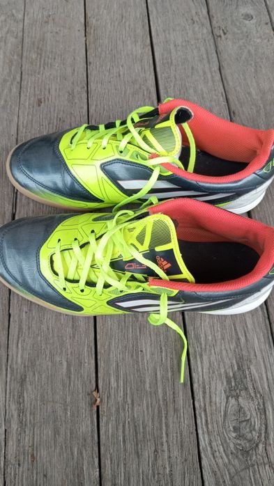 Футзалки найк, адідас, Філа.