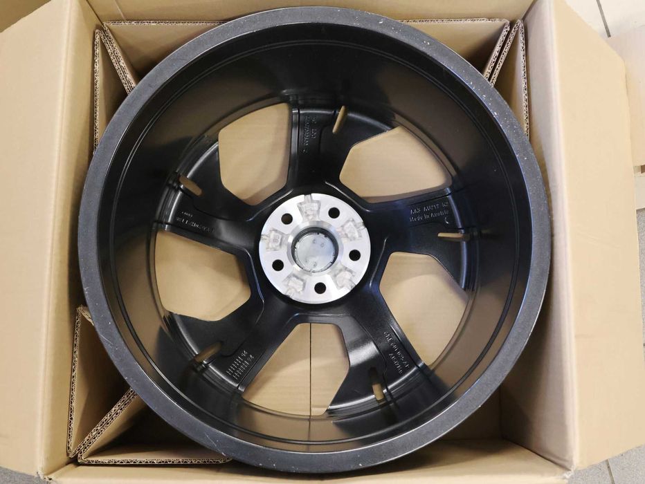 AUDI A6 A8 Felgi Aluminiowe 20 9X20 ET38 Oryginalne Nowe