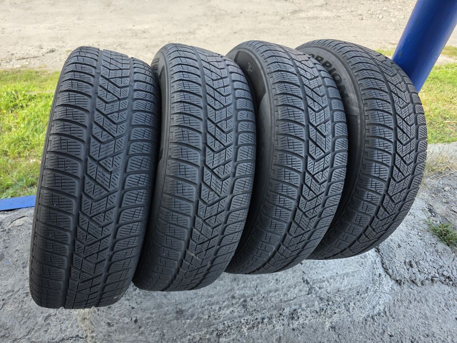 Зимові шини Pirelli 225/65 r17