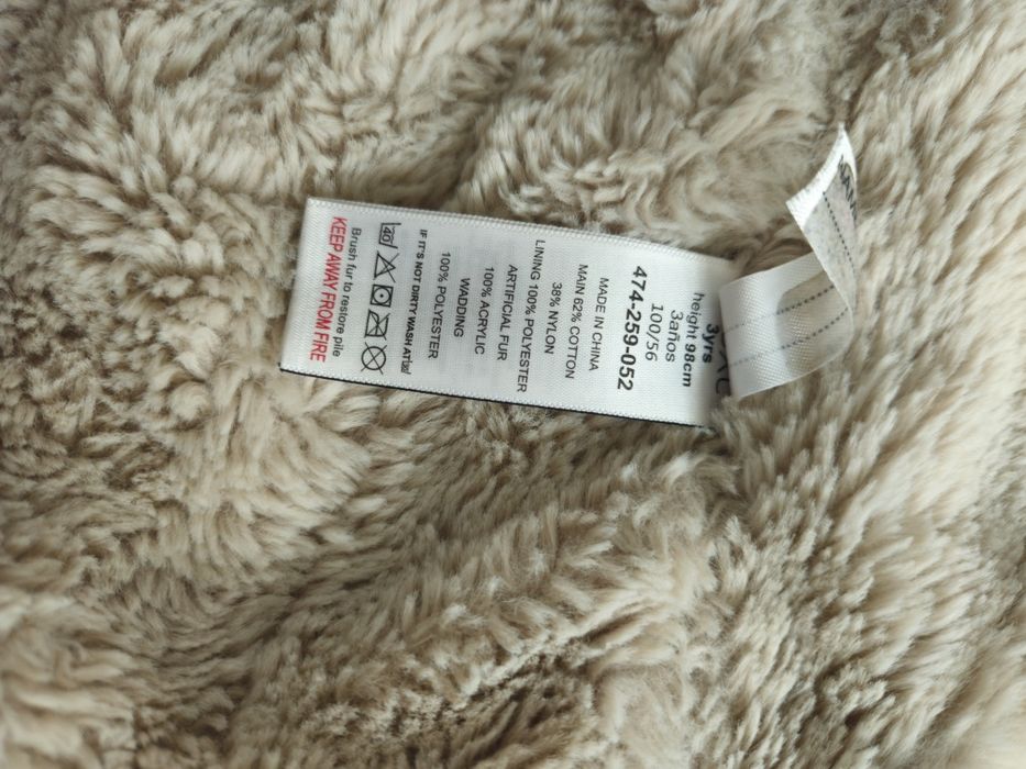 Zimowa kurtka dziecięca r. 98 next