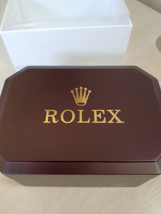 Коробки  подарункові для годинника, браслета.Rolex, gucci,, chanel і і