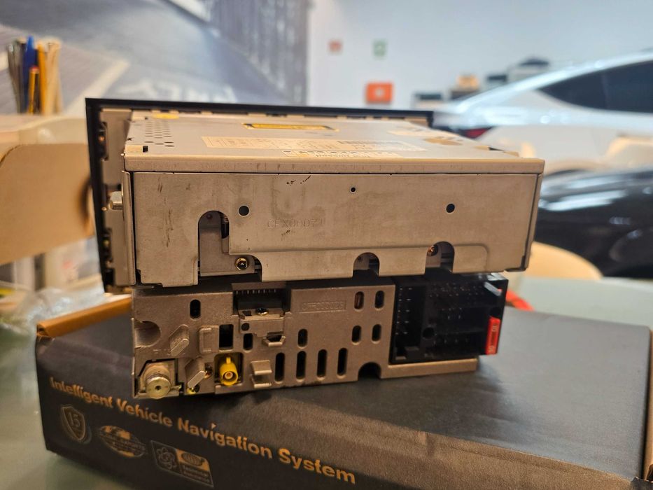 Rádio Original Audi Symphony II (A4 B6/B7) - Impecável