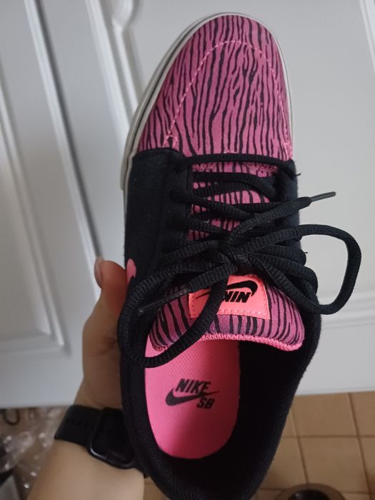 Nike bdb stan damskie