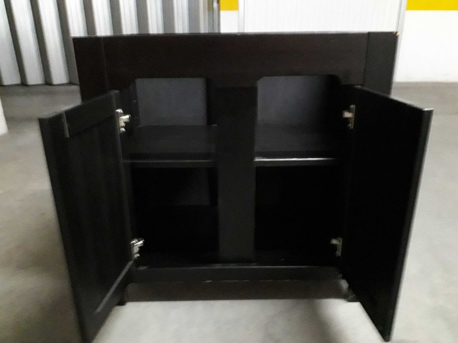 Mesa de cozinha com pedra mármore