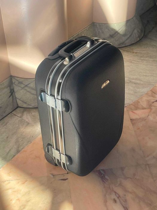 Mala para viagem pequena