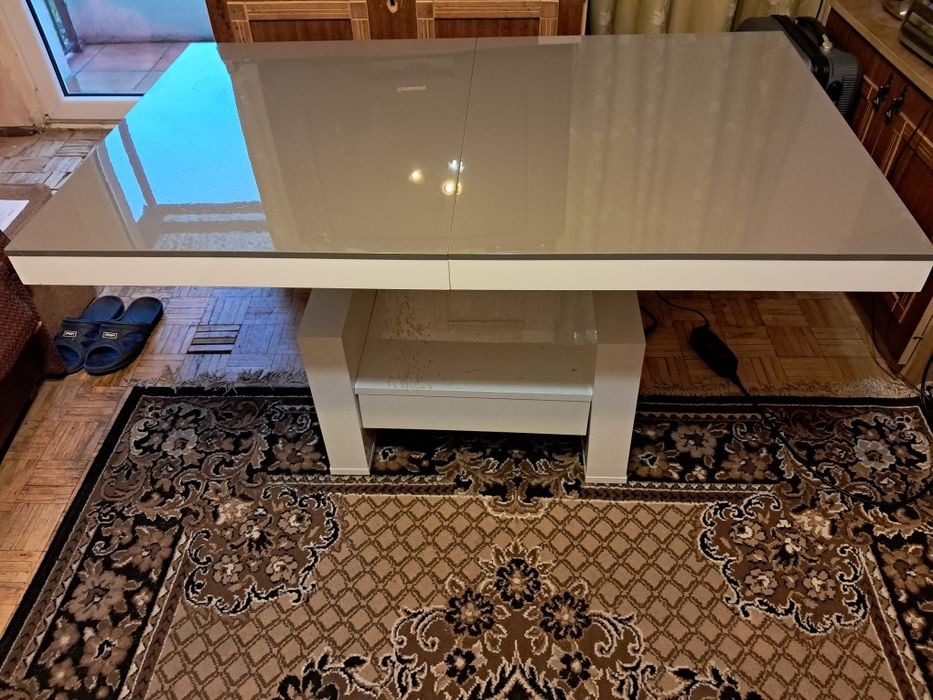 Sprzedam stół stan bdb