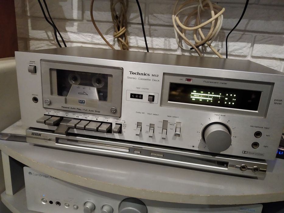 Кассетная дека Technics RS M12.  Звук!!!