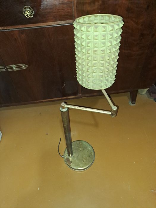 Продам торшер латунный