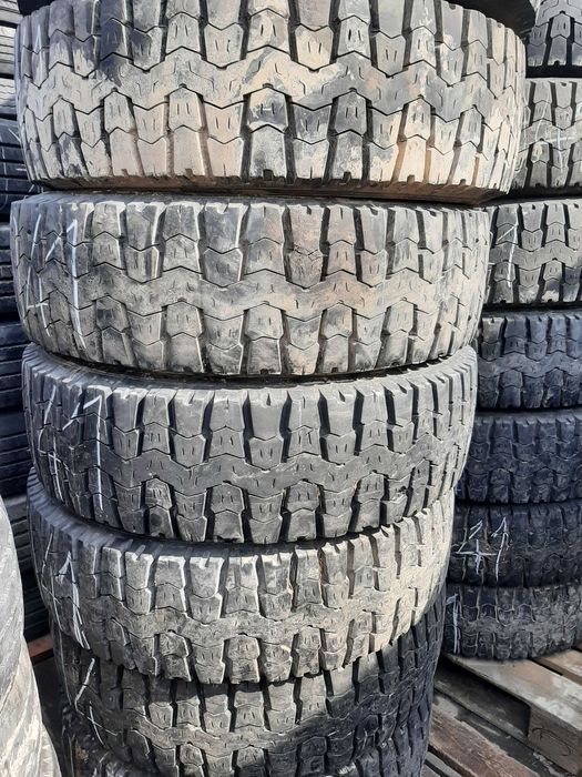 Opona Pirelli TH25 285/70 R19.5