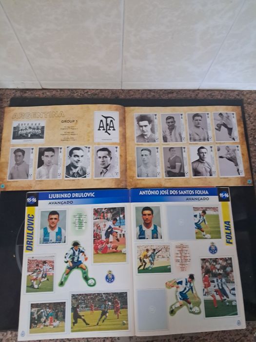 Lote Caderntas  cromos  antigas