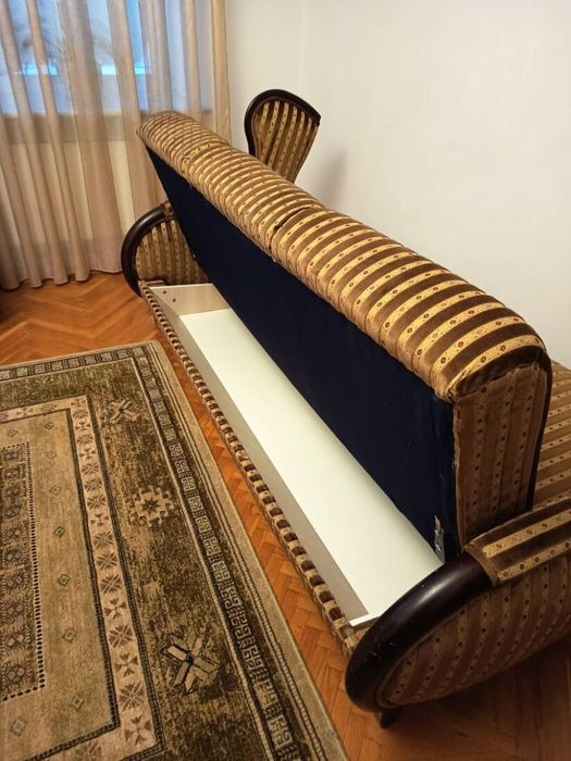 Wersalka rozkładana wraz z fotelami