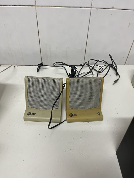 Conjunto de 11 colunas de som para pc