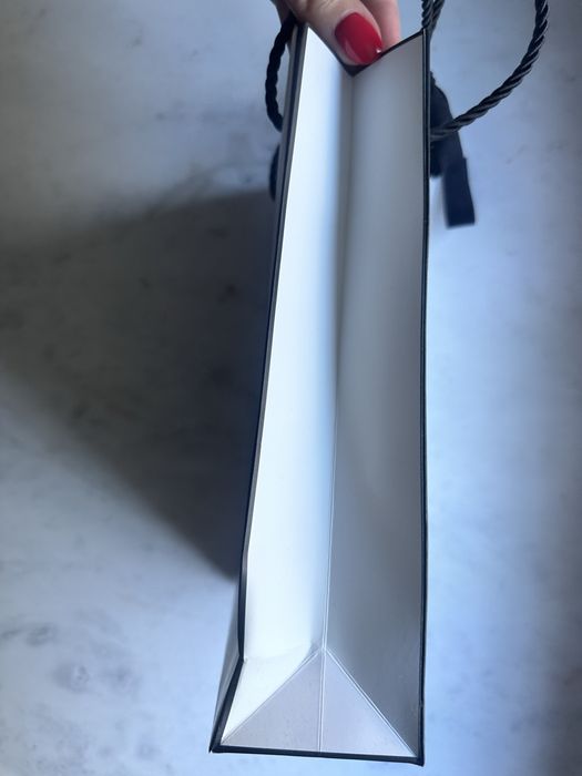 Torebka papierowa Chanel 24x16x7 cm