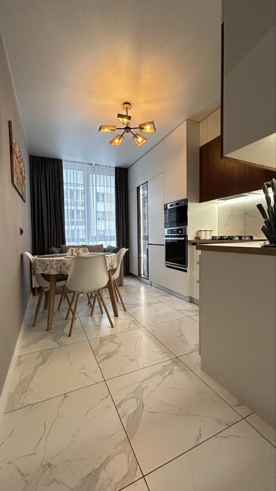 Продаж стильної 1 кімнатної, 39 м2, 3 поверх, Малоголосківська + Торг