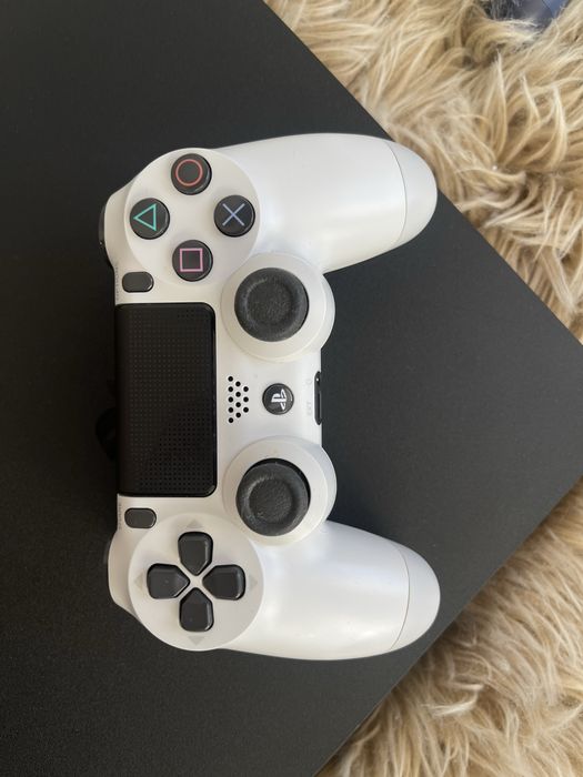 PlayStation 4 Slim 500GB | Ідеальний стан | 2 геймпади