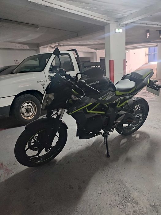 Kawasaki Z 125 naked