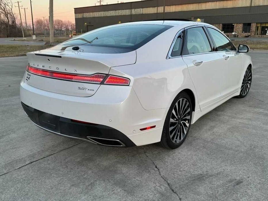 2017 Lincoln MKZ BLACK LABEL