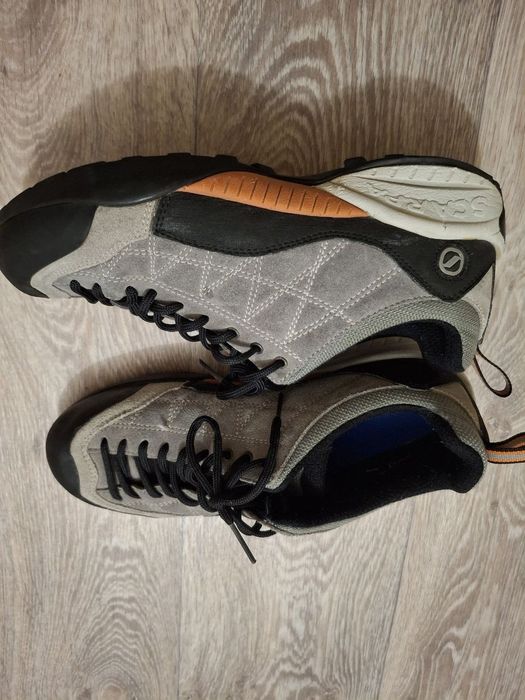 Трекінгові кросівки Scarpa