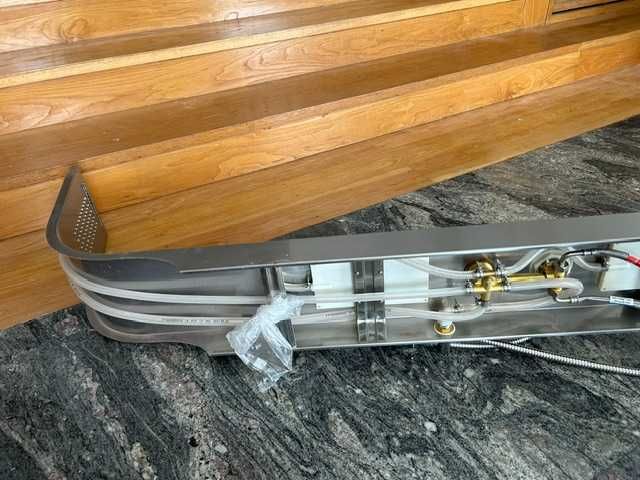 Coluna de duche aço inoxidável nova