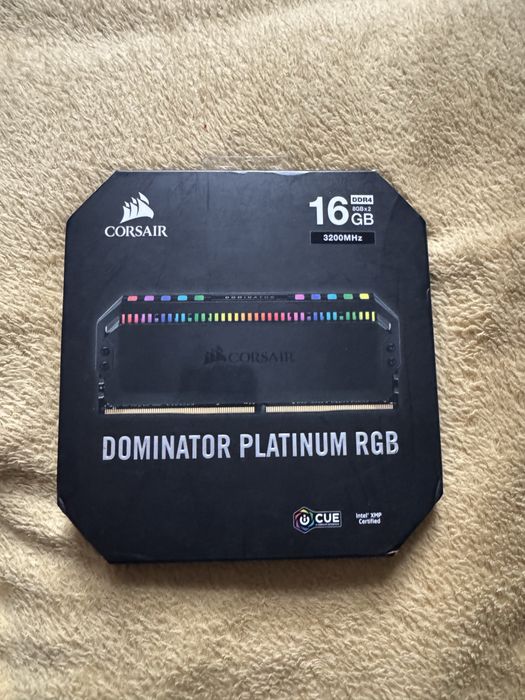 Ram Corsair Dominator Platinum RGB DDR4 2x8GB